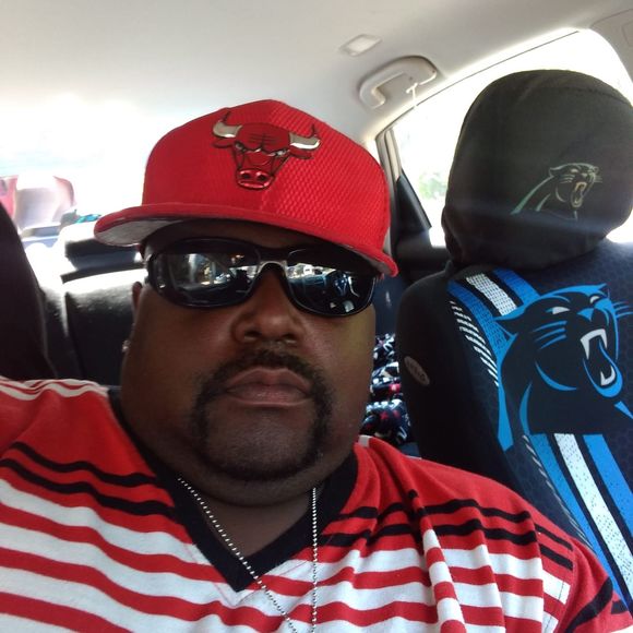 Meet your Posher, Terence - Picture 1 of 1